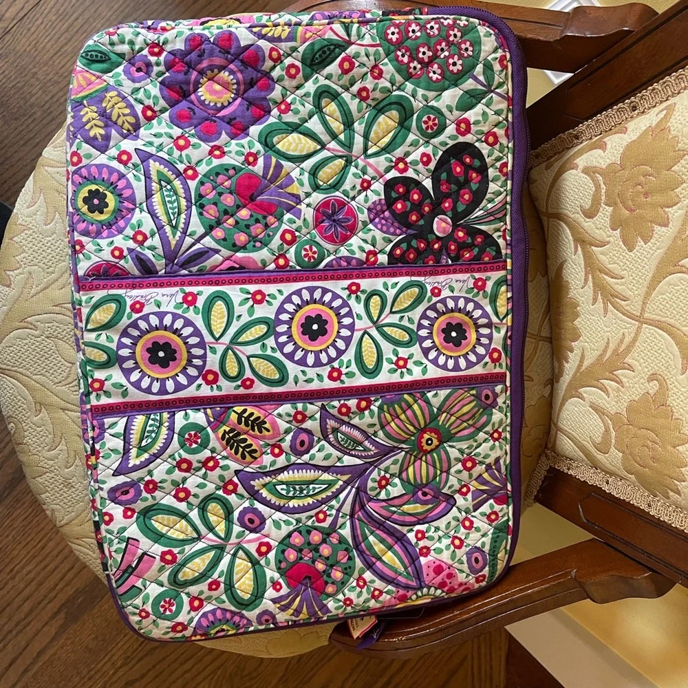 Vera Bradley Laptop Case Excellent Condition